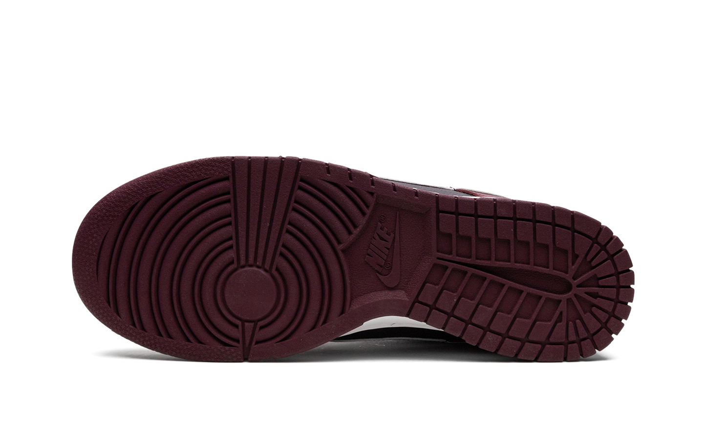 Dunk Low "Dark Beetroot" DJ6188 600
