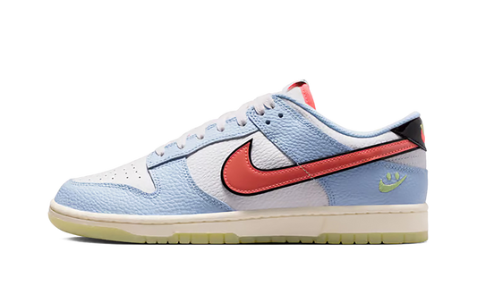 Dunk Low "Smiley Swoosh" IR0609 100