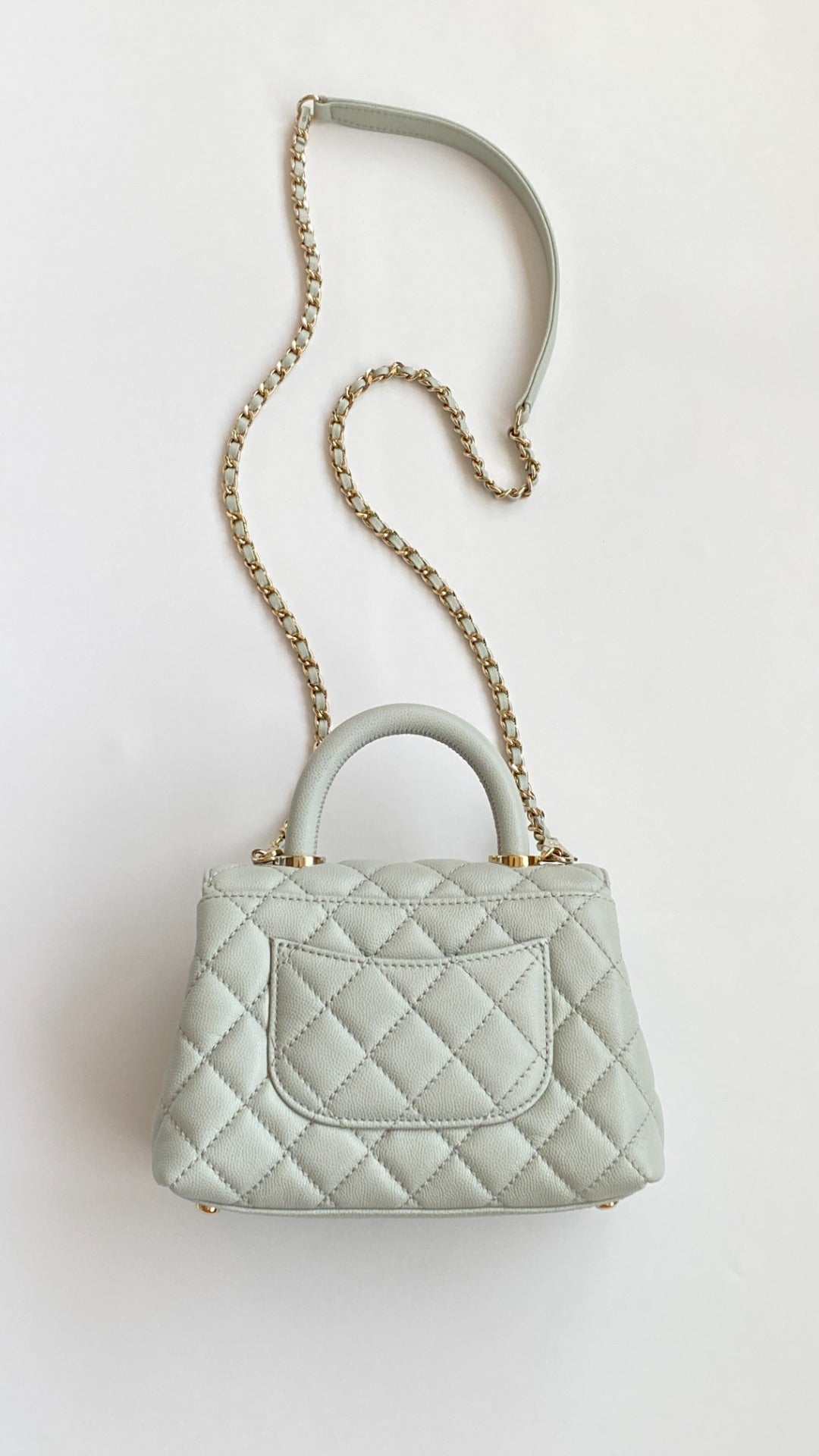 CC 25s Handle Bag 19 White Caviar Gold Hardware