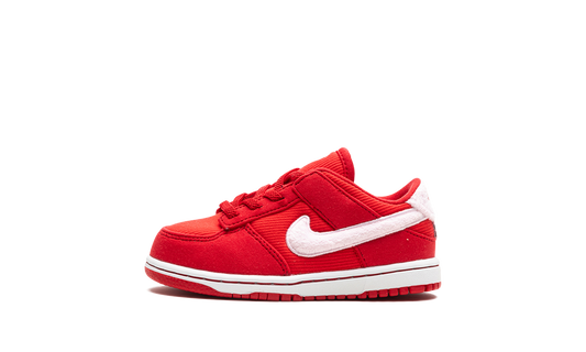 Dunk Low TD "Valentine's Day Solemates" FZ3551 612
