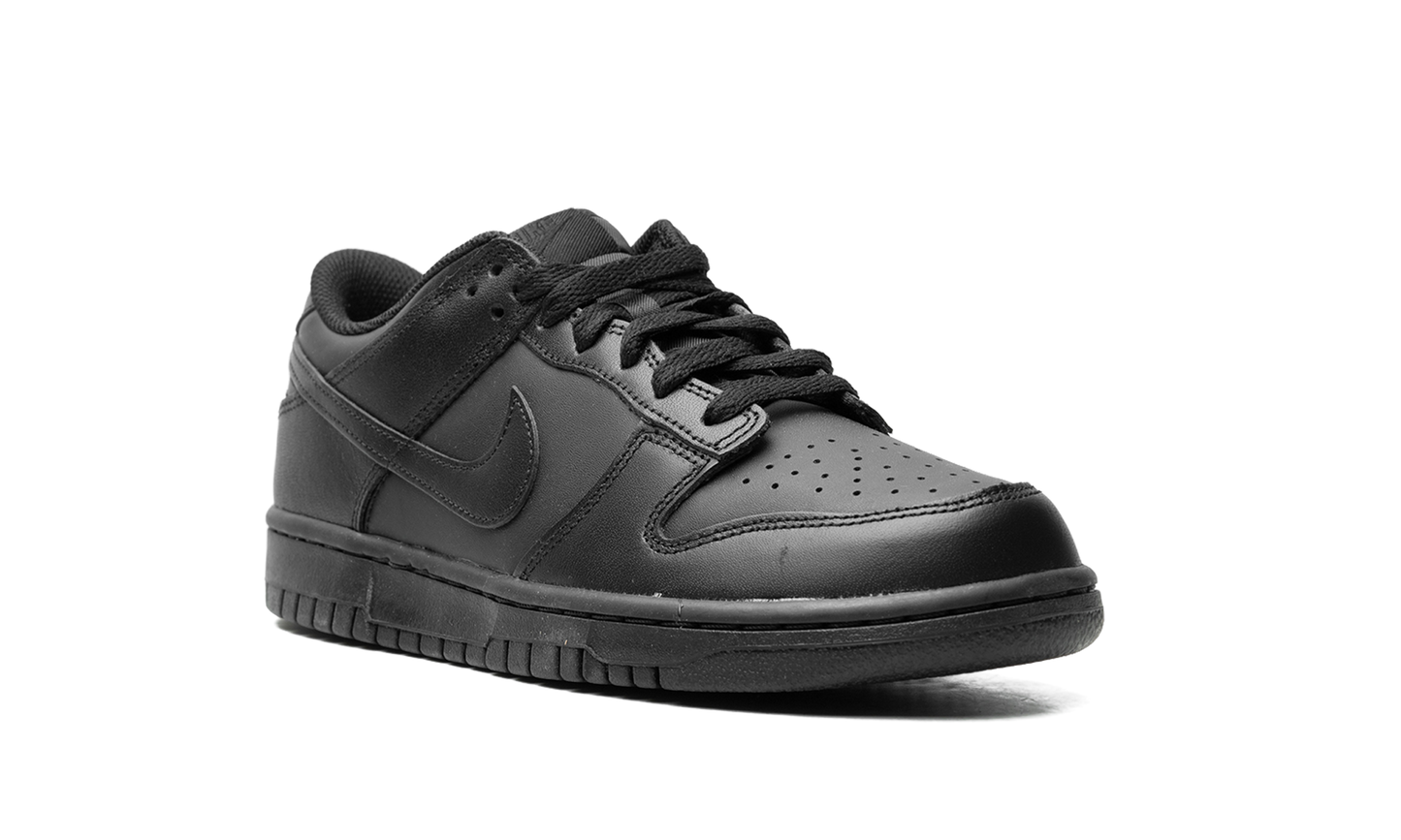 Dunk Low GS "Triple Black" FB9109 009
