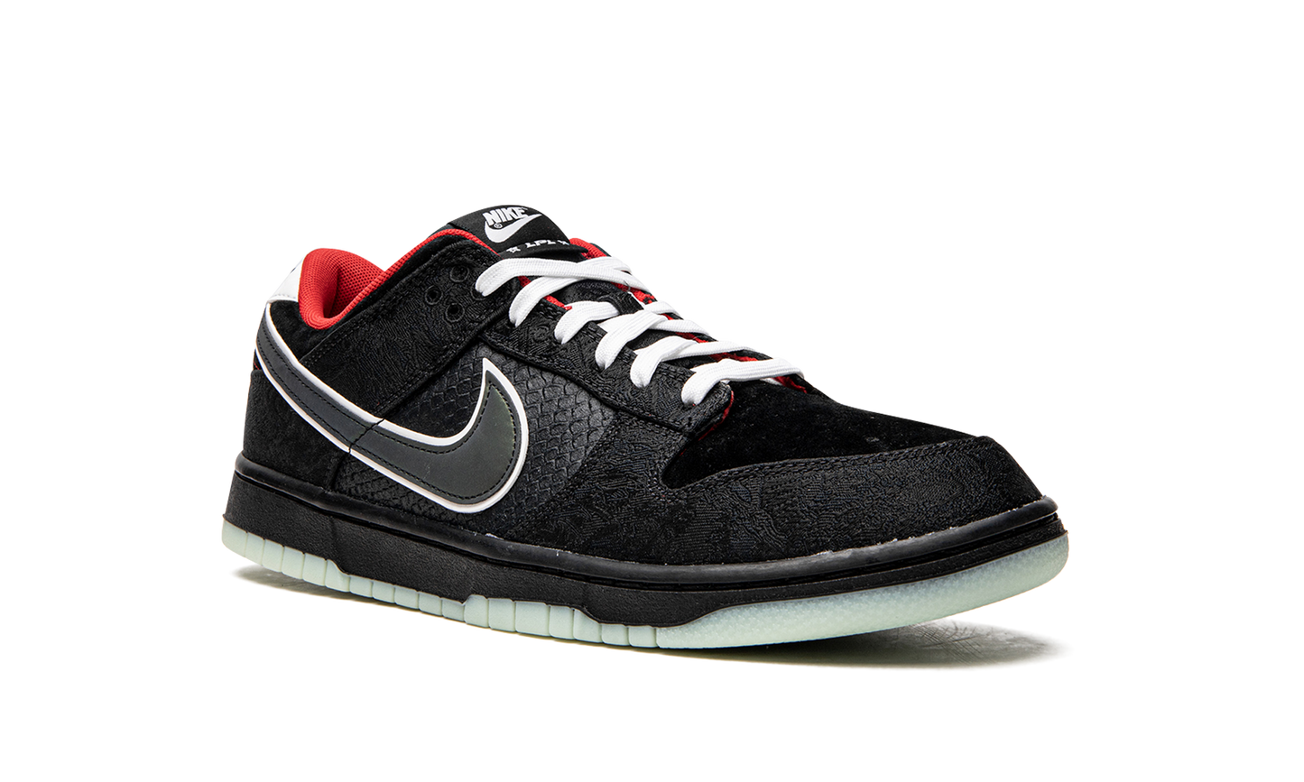 Dunk Low Retro "LPL League of Legends" DO2327 011
