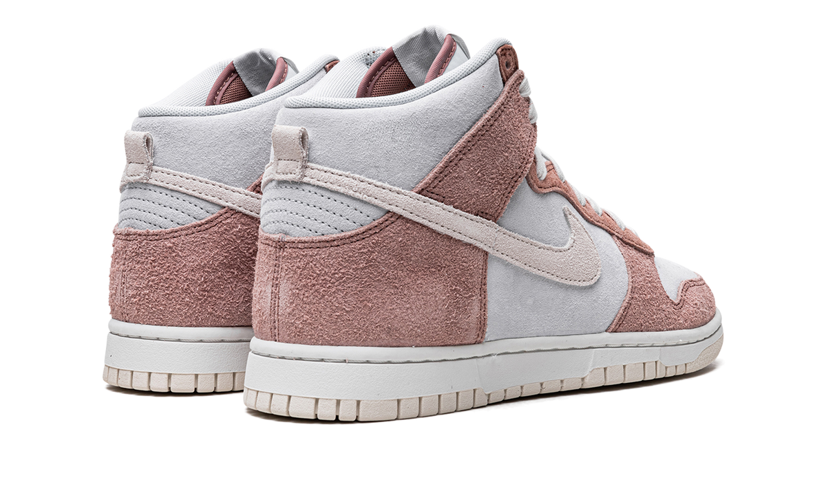 Dunk High "Fossil Rose" DH7576 400