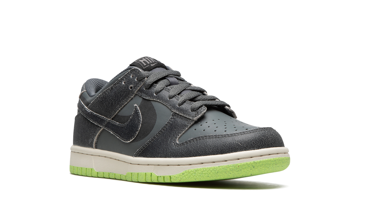 Dunk Low SE GS "Halloween - Cauldron" DQ6215 001