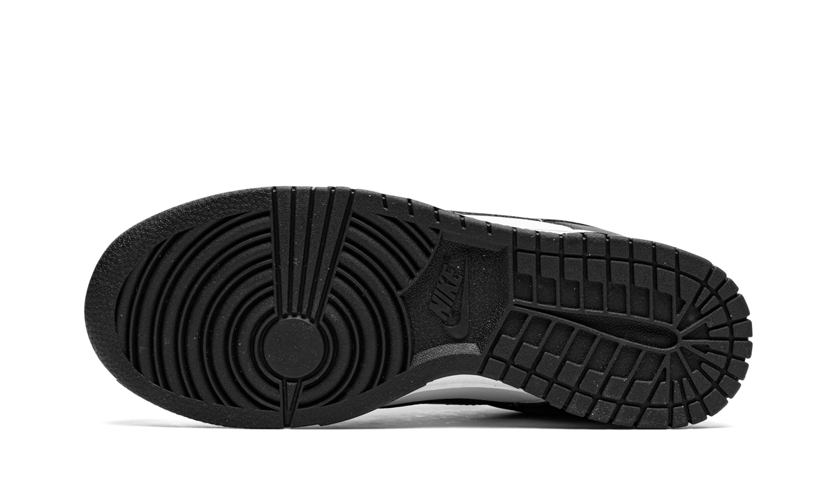 DUNK LO NEXT NATURE MNS WMNS "White / Black" DD1873 102